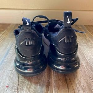 Nile Airmax 270.  Women's size 8, worn once.